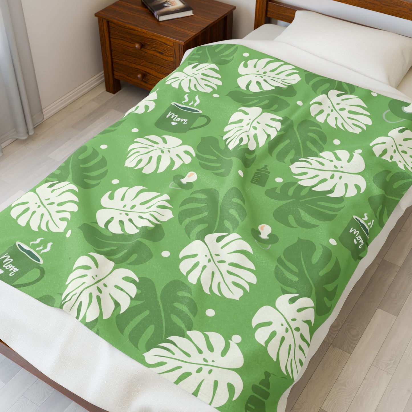 Mama Jungle | Velveteen Plush Blanket