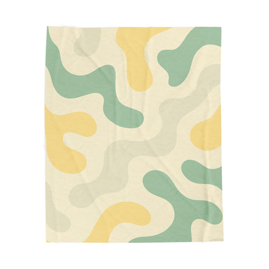 Spilled Milk | Velveteen Plush Blanket